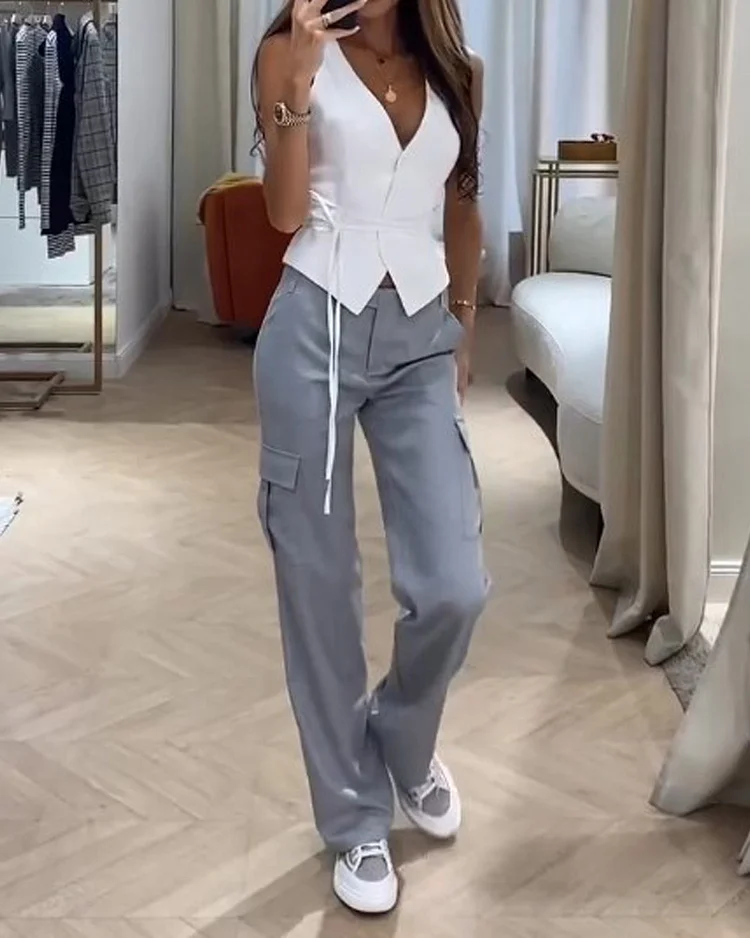 Sleeveless solid color tie two piece suit