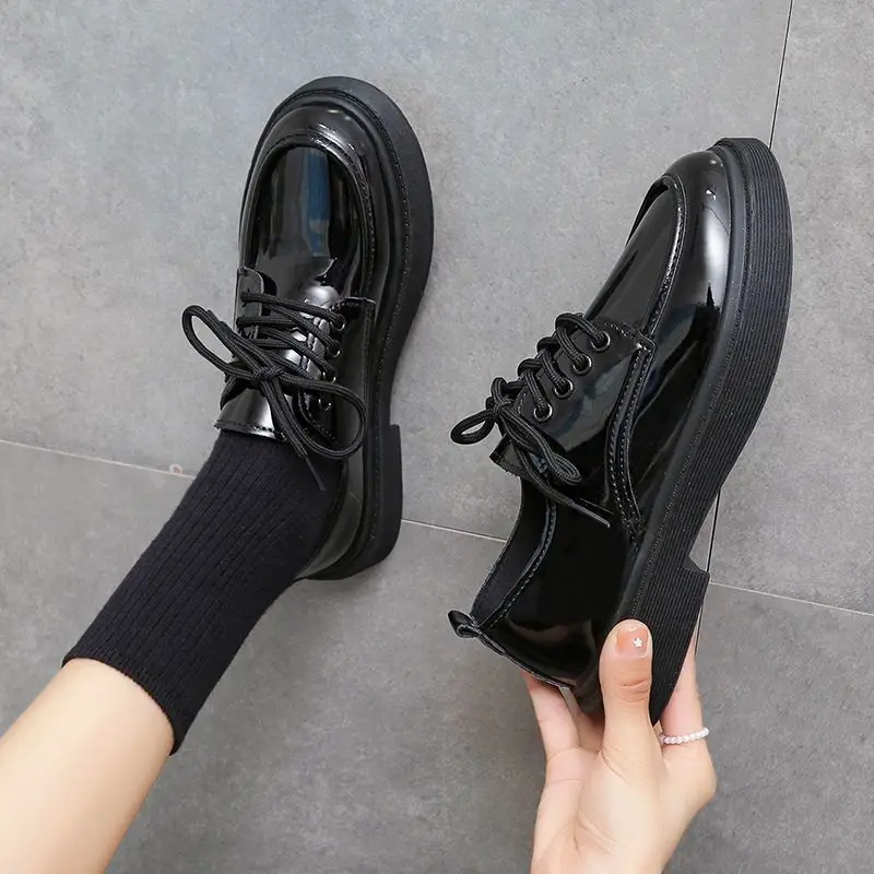 English Style Women's Flat Shoes 2025 Spring Summer New Formal Leather Shoes Korean Version Versatile Anti-slip Bottom Blacksuit Leather Shoes