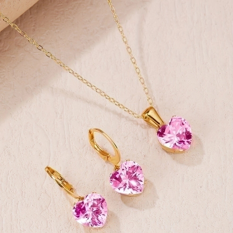 Luxurious Minimalist Heart Shape 304 Stainless Steel Zircon Gold Plated Plating Inlay Necklace