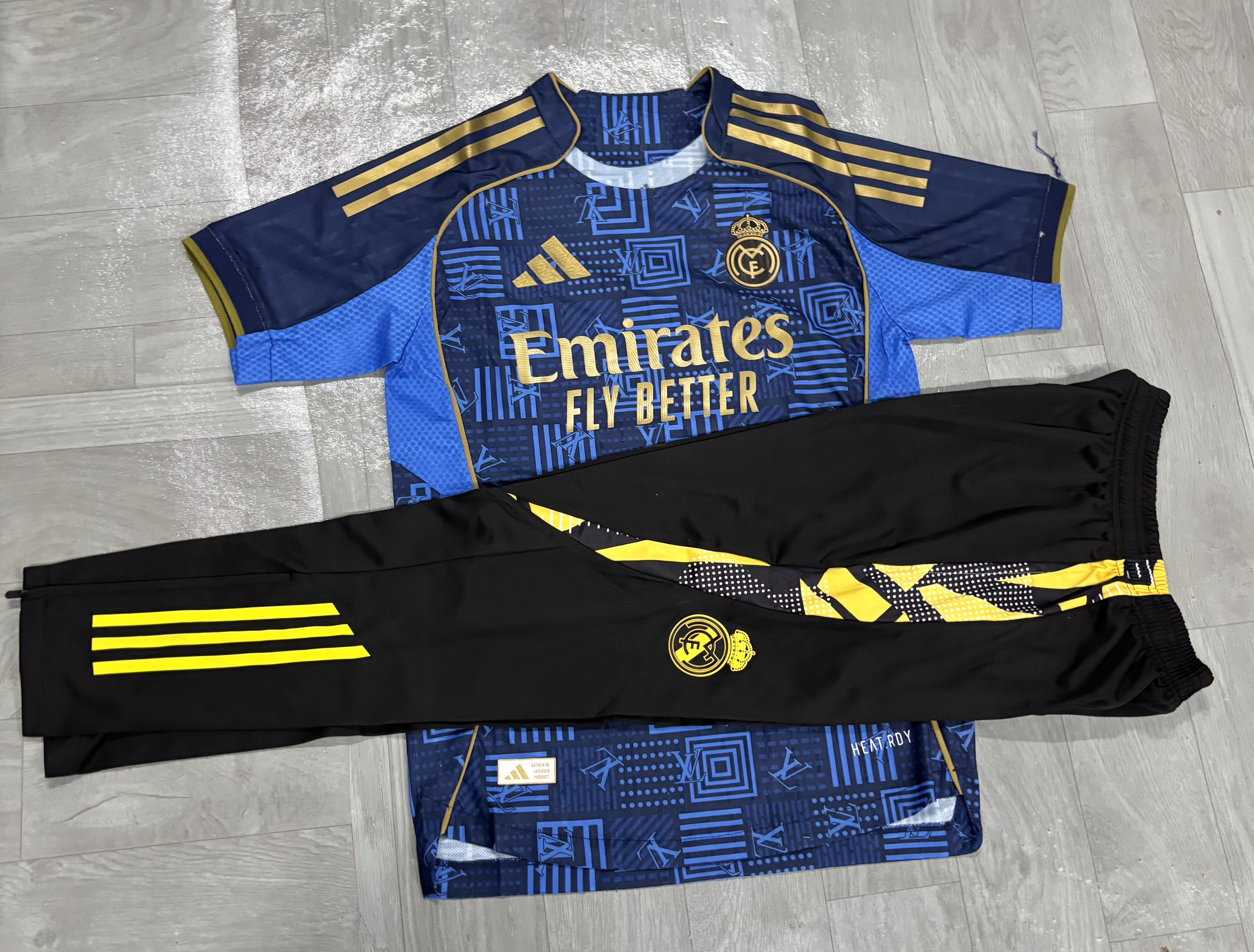 25/26-SE-RMA-SET-A00163