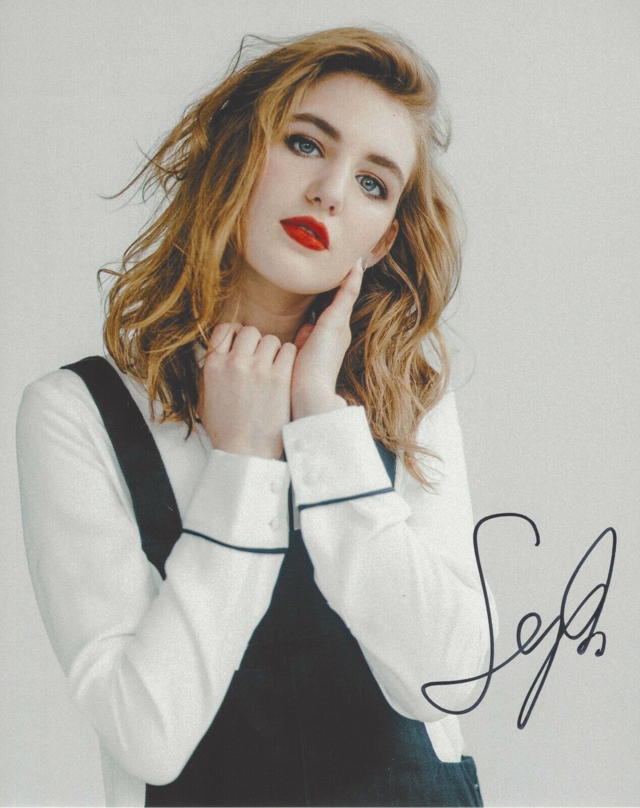 SOPHIE NELISSE SIGNED 'THE BOOK THIEF' 8x10 Photo Poster painting 3 w/COA THE REST OF US PROOF