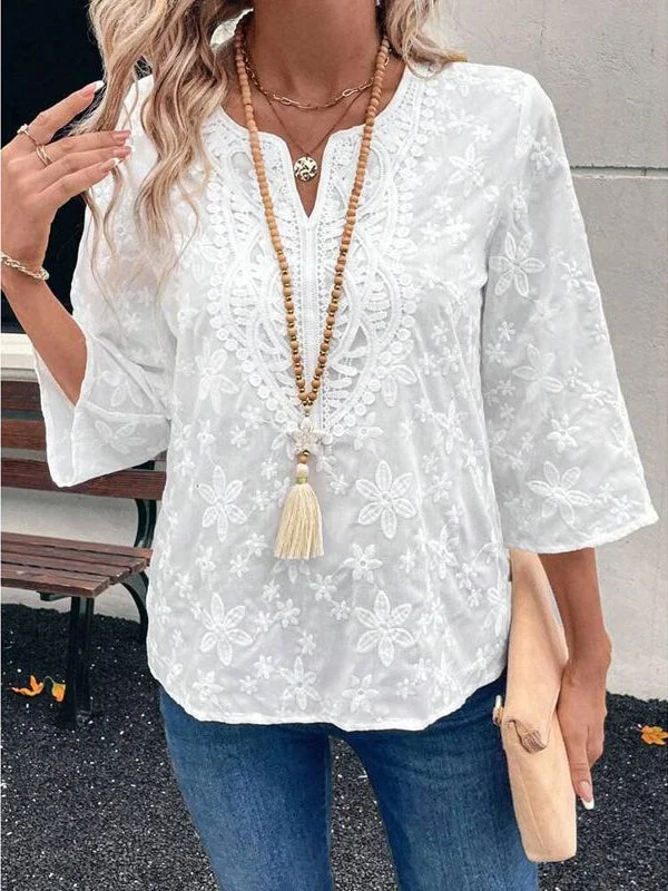Women's 3/4 Sleeve V-neck Floral Printed Lace Stitching Tops