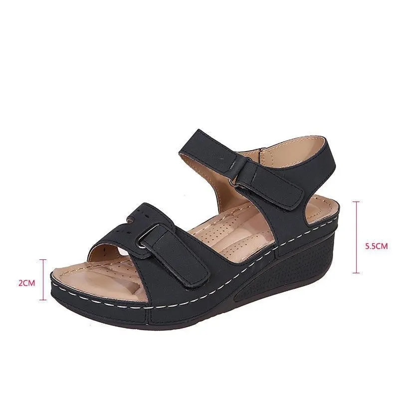 Tailored and Elegant winter Sandals