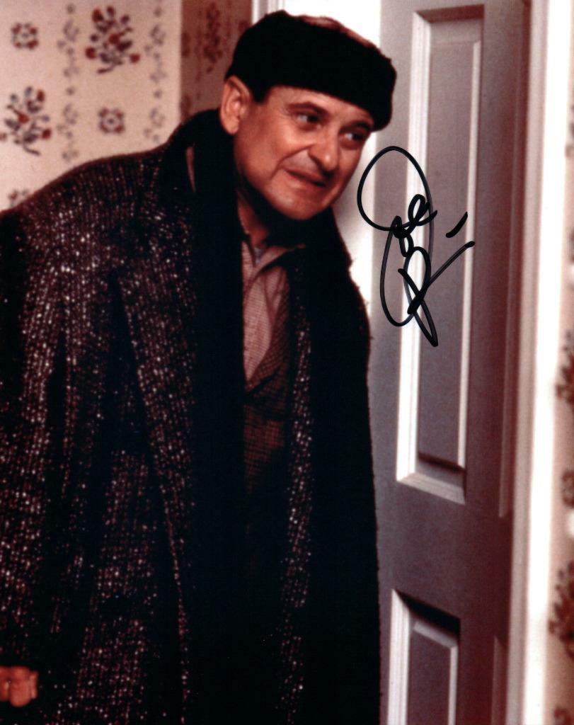 Joe Pesci signed 8x10 Photo Poster painting with COA autographed Picture very nice