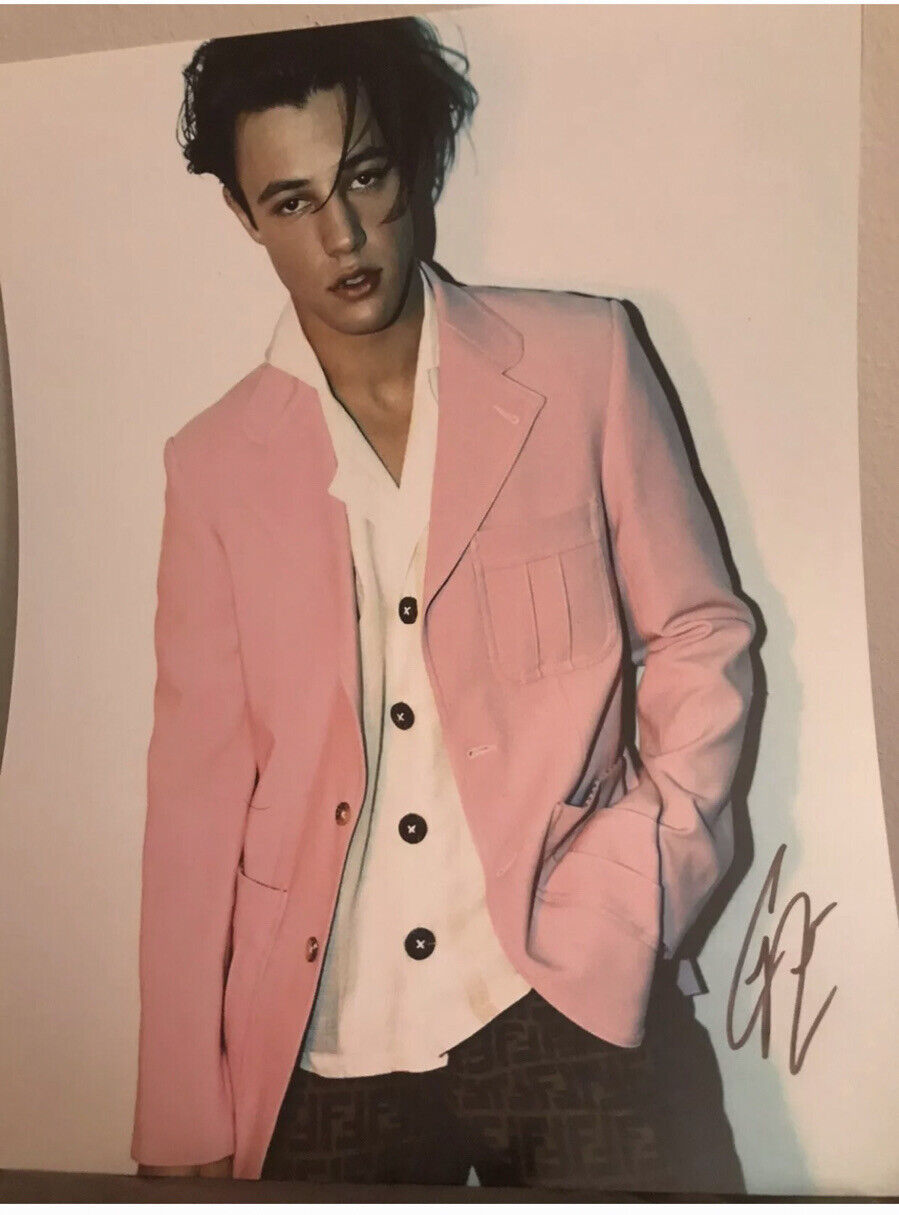 Cameron Dallas Youtuber Vine Star Signed Photo Poster painting Broadway Mean Girl Musical Magcon