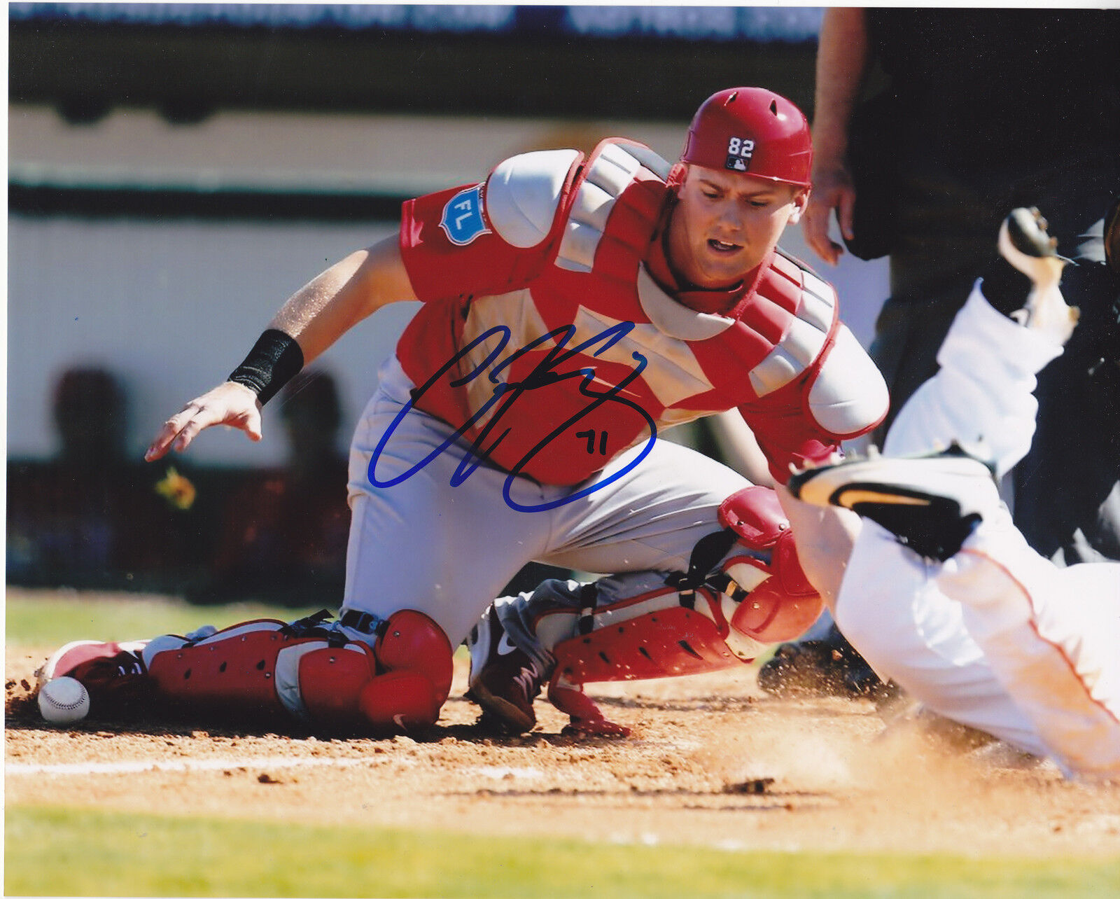 CARSON KELLY ST. LOUIS CARDINALS ACTION SIGNED 8x10