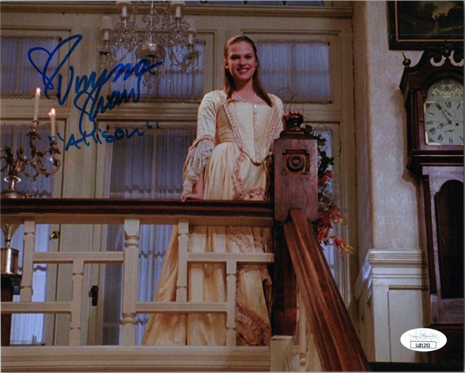 VINESSA SHAW Authentic Hand-Signed HOCUS POCUS