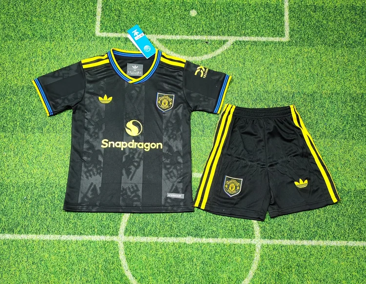25/26 Manchester United's second away children's clothing