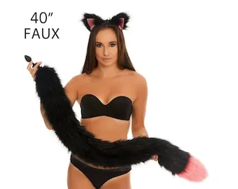 anal plug under clothes So you want to try a butt plug…. Lube is your best friend here girls! | by  Melanie Robson | Pleasure Advocate main image 0