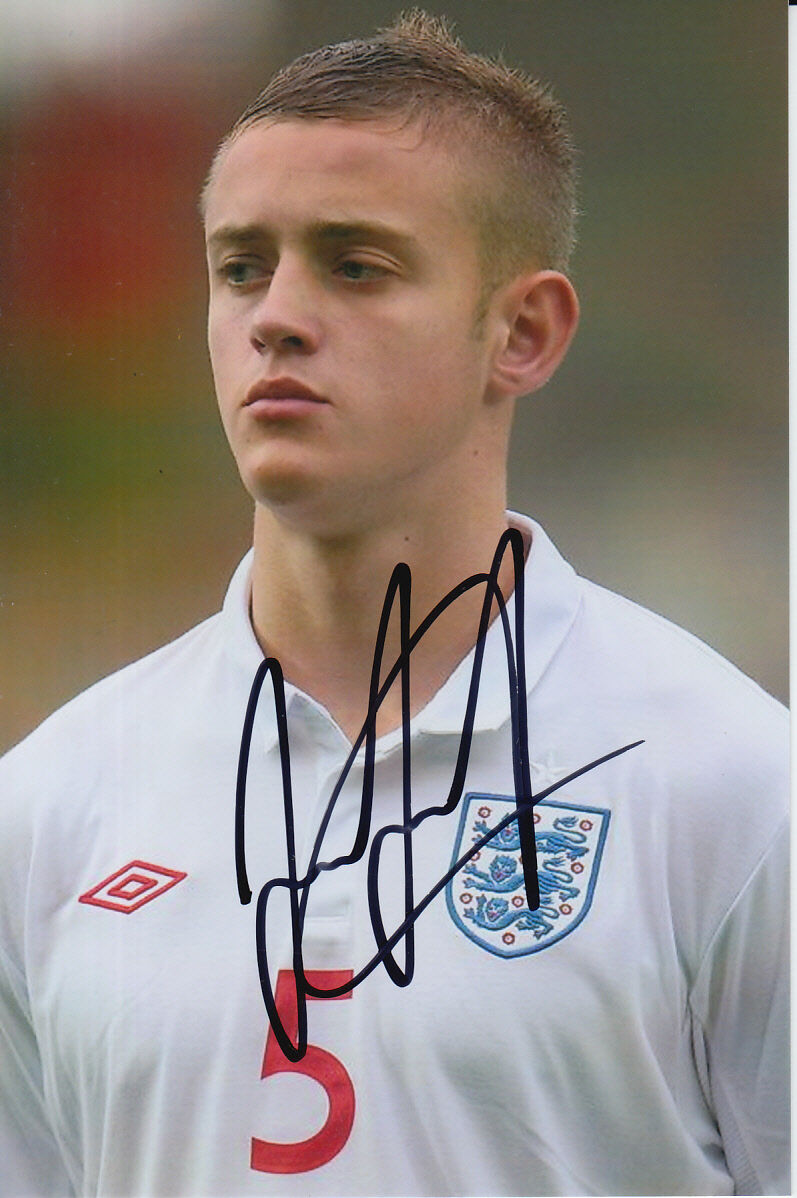 ENGLAND HAND SIGNED LOUIS LAING 6X4 Photo Poster painting 1.