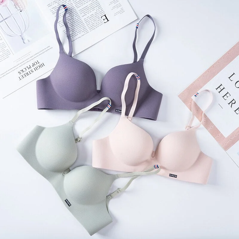 Women Bra Soft Wireless Bras Women Sexy Lingerie Fashion Adjusted Seamless Bralette Female A B Cup Push Up Underwear