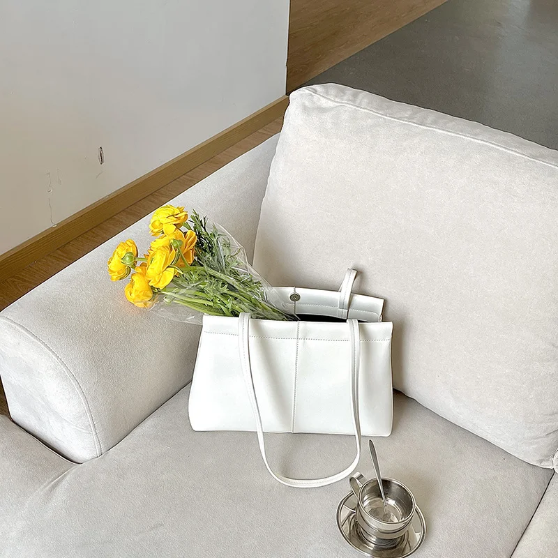 Mongw Mongw Version Bag Women's Bag 2023 New Vintage Style Fashion Commuter Shoulder Bag Simple Soft Face Large Capacity Tote Bag
