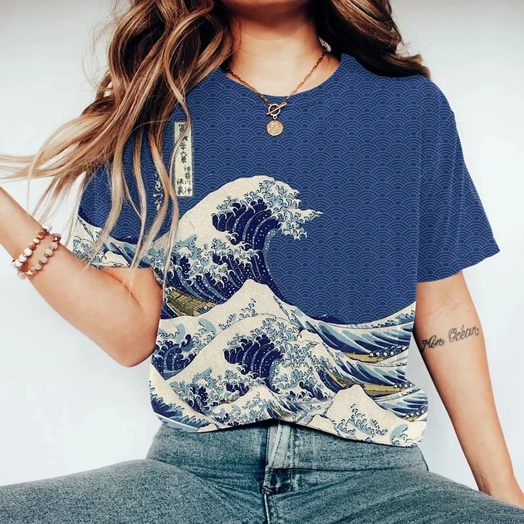 Vintage Japanese Art Sea Wave Round Neck T-Shirt