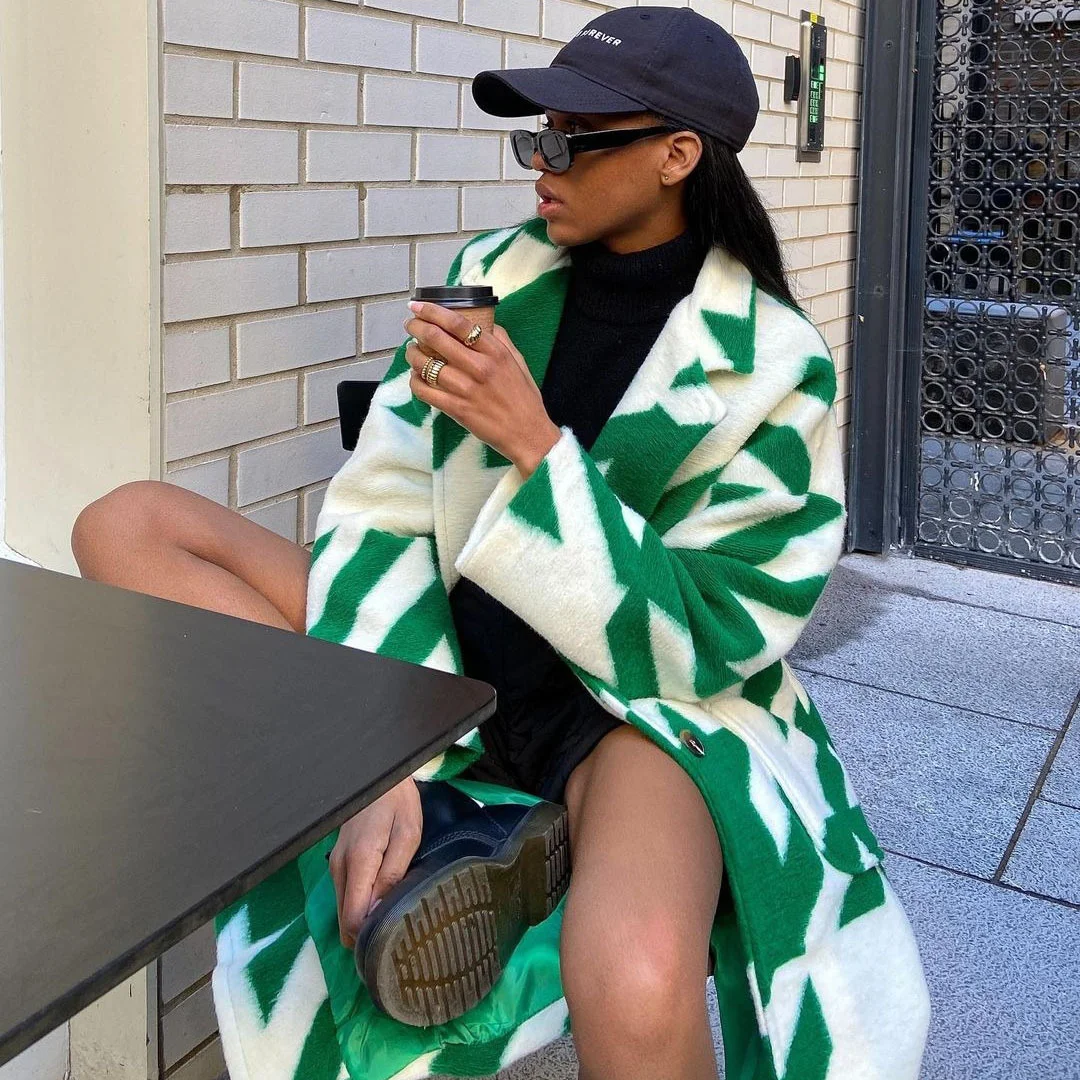 Uveng Uveng New Autumn Women's Dress A Number Of Stylish Long-Sleeved Collar Coat Prints This Coat