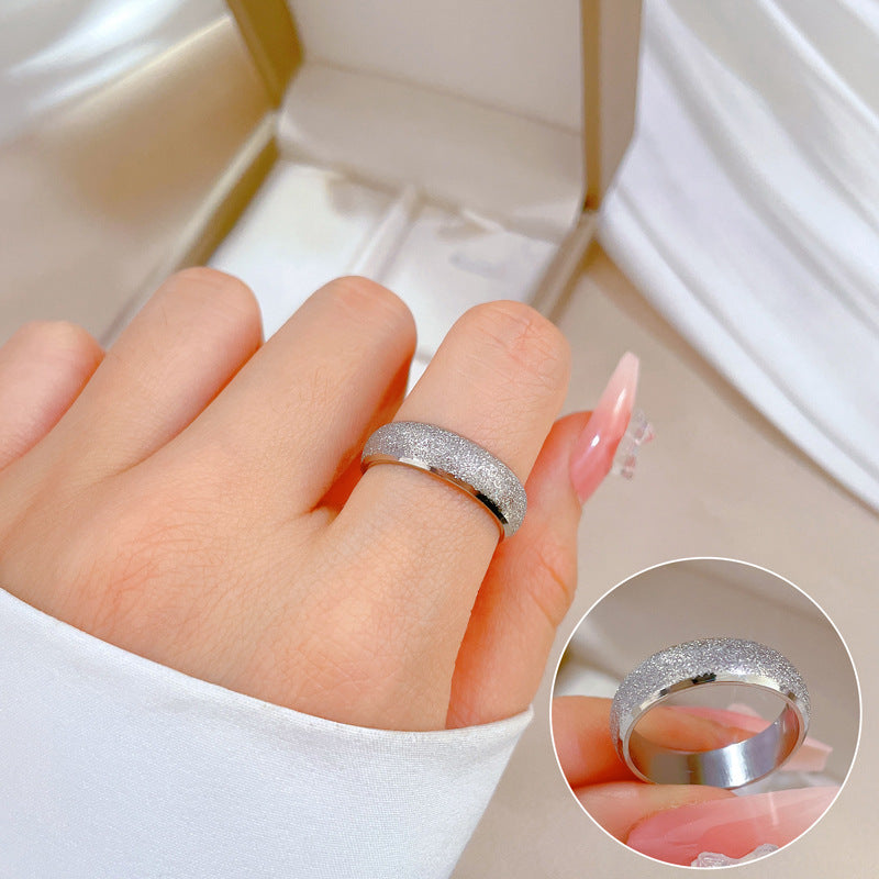 Unisex Cute & Edgy Crown Titanium Steel Polishing Rings