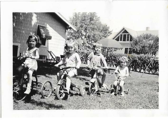 BIKE KIDS Found ANTIQUE Photo Poster paintingGRAPH bw 1930'S CHILDREN Original VINTAGE 111 13 B