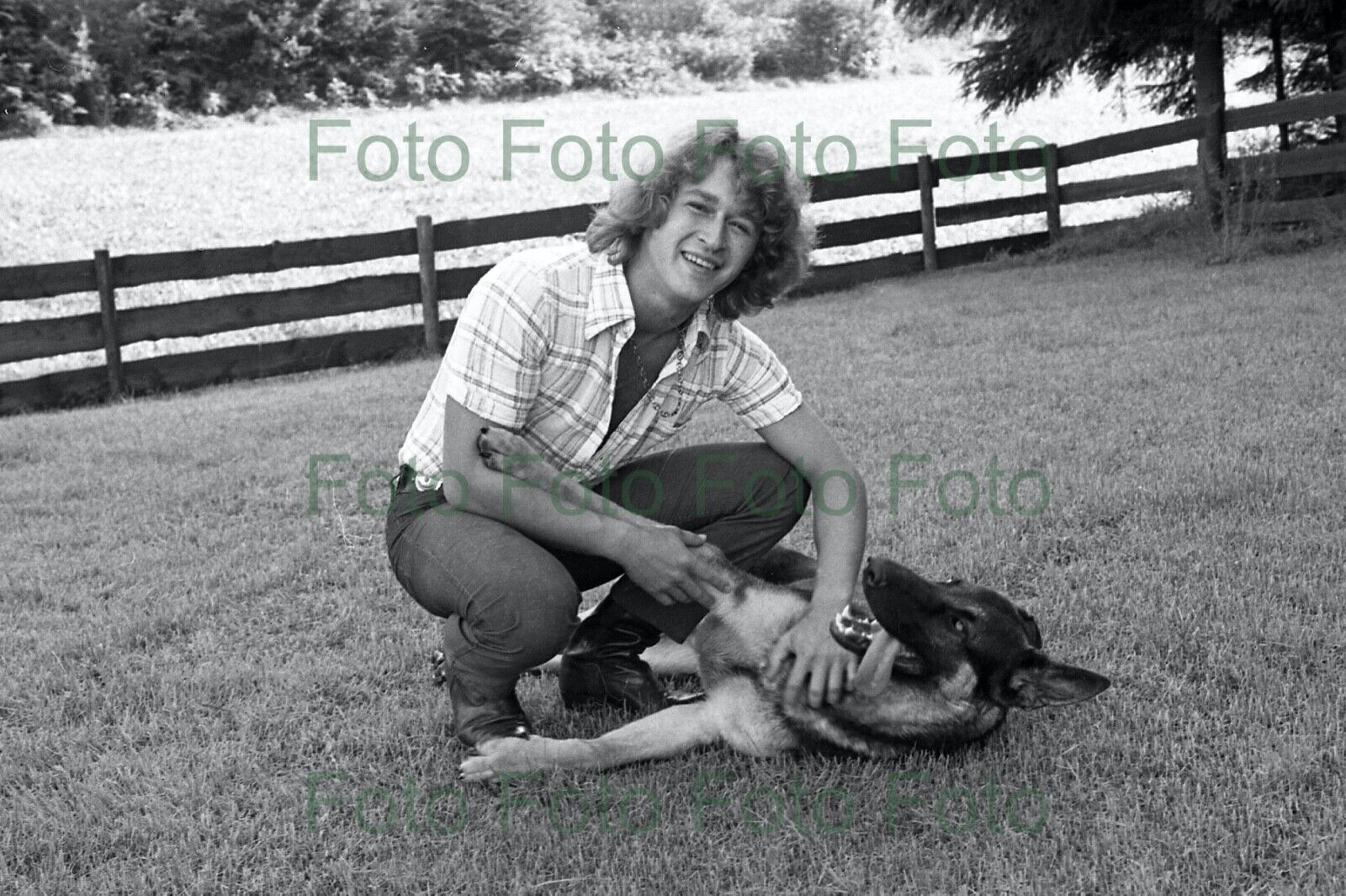 Peter Maffay mit Hund Musik Foto 20 x 30 cm ohne Autogramm (Be-50