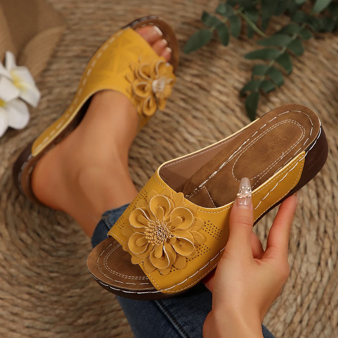 Yyvonne Women's Shoes 2025 Spring And Summer New Slope And Thick Bottom Fish Mouth Slippers Wearing Slippers Flowers Decoration