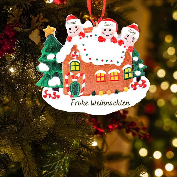 Kettenmachen Personalisiertes 3 Namen Text Weihnachtsornament aus Holz Anhänger mit 3 Familienmitgliedern