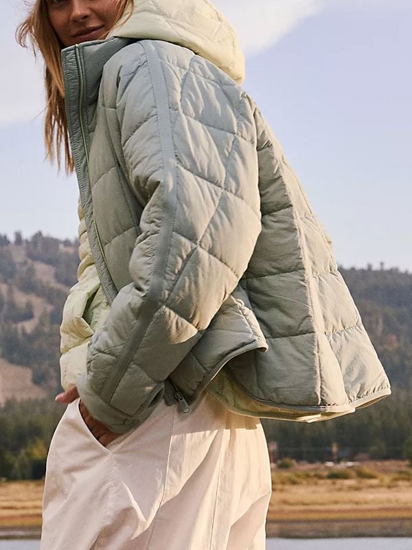 Outdoor warm and comfortable climbing ladies coat