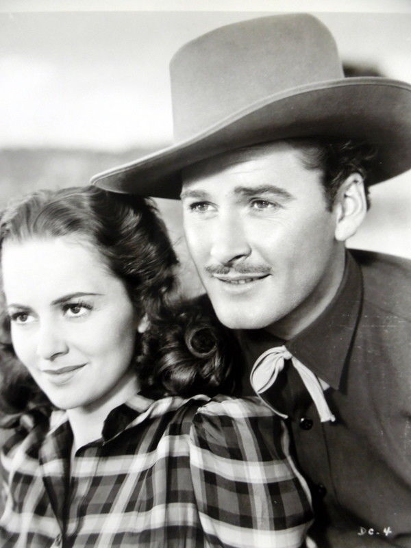 ERROL FLYNN Movie Film 8 x 10 Photo Poster painting Dodge CITY Olivia De HAVILLAND 1939 ak1379