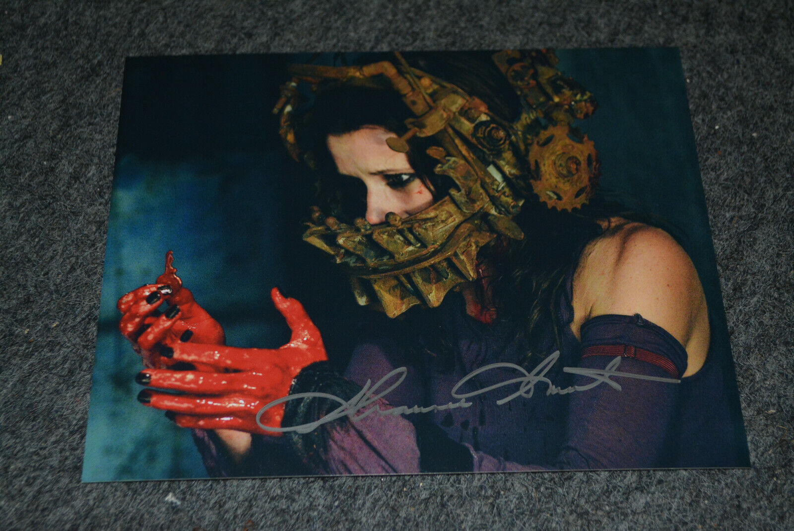 SHAWNEE SMITH signed autograph In Person 8x10 20x25 cm SAW