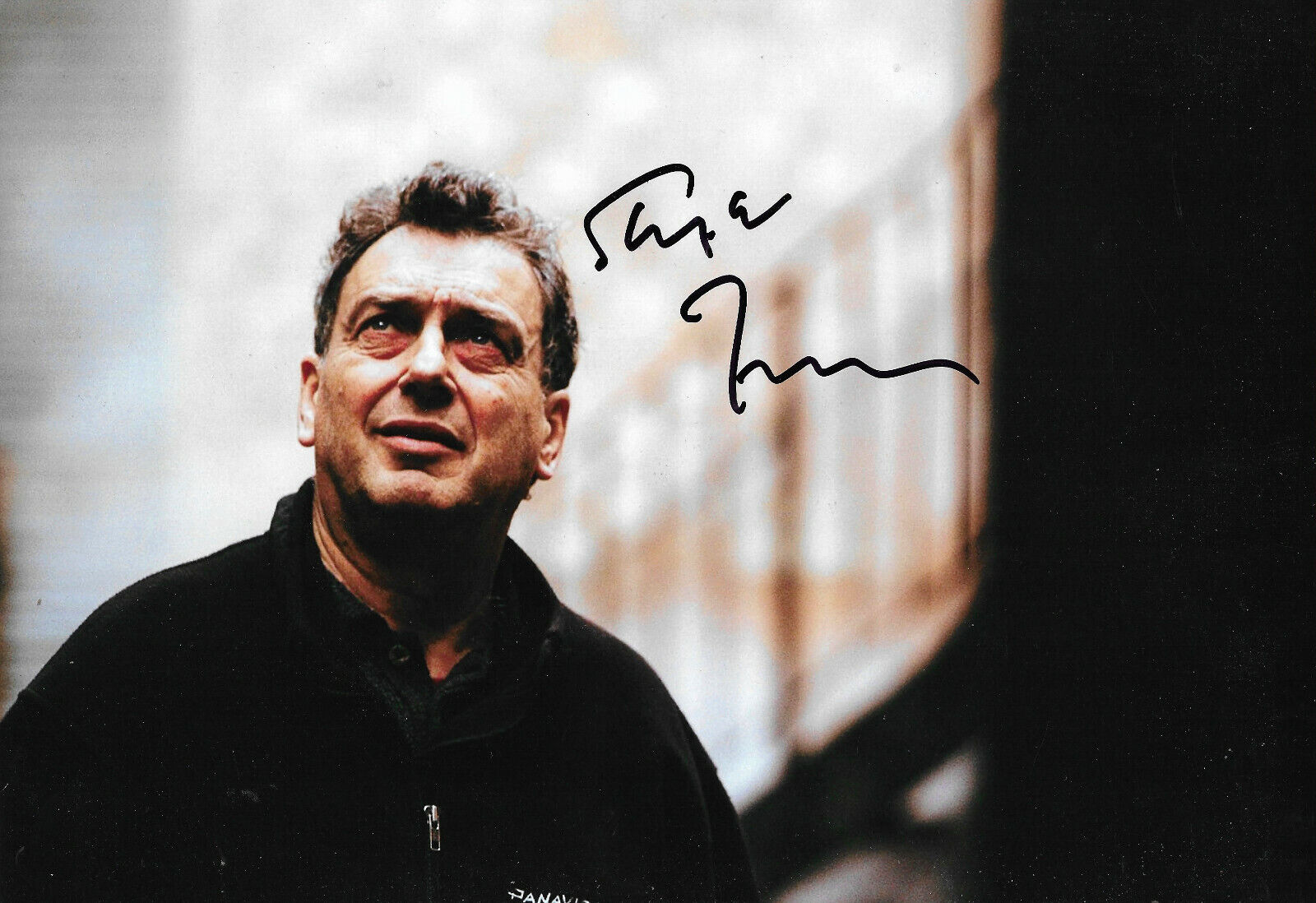 Stephen Frears Director signed 8x12 inch Photo Poster painting autograph