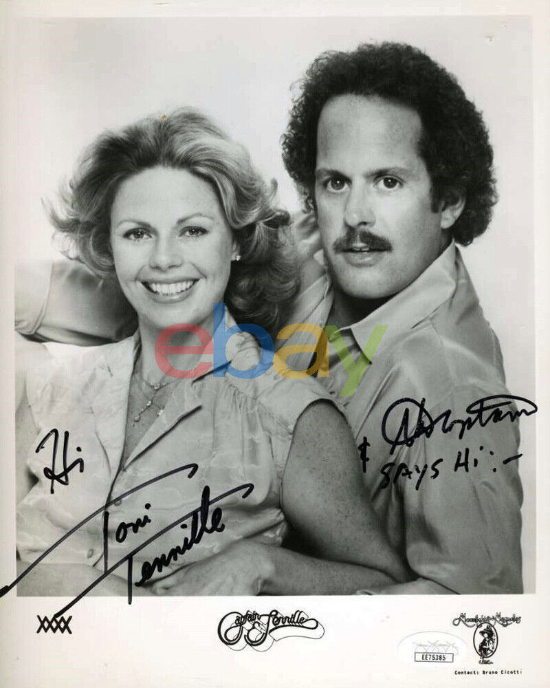 CAPTAIN and TENNILLE Signed 8x10 Photo Poster painting Autograph reprint