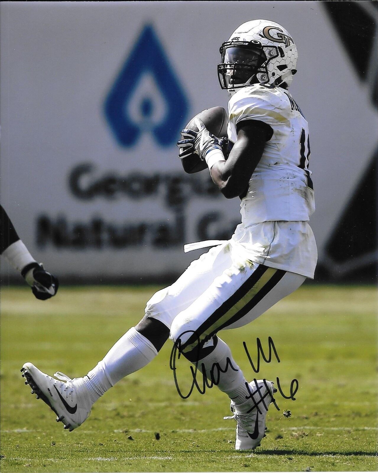 TaQUON MARSHALL HAND SIGNED GEORGIA TECH YELLOW JACKETS 8X10 Photo Poster painting W/COA