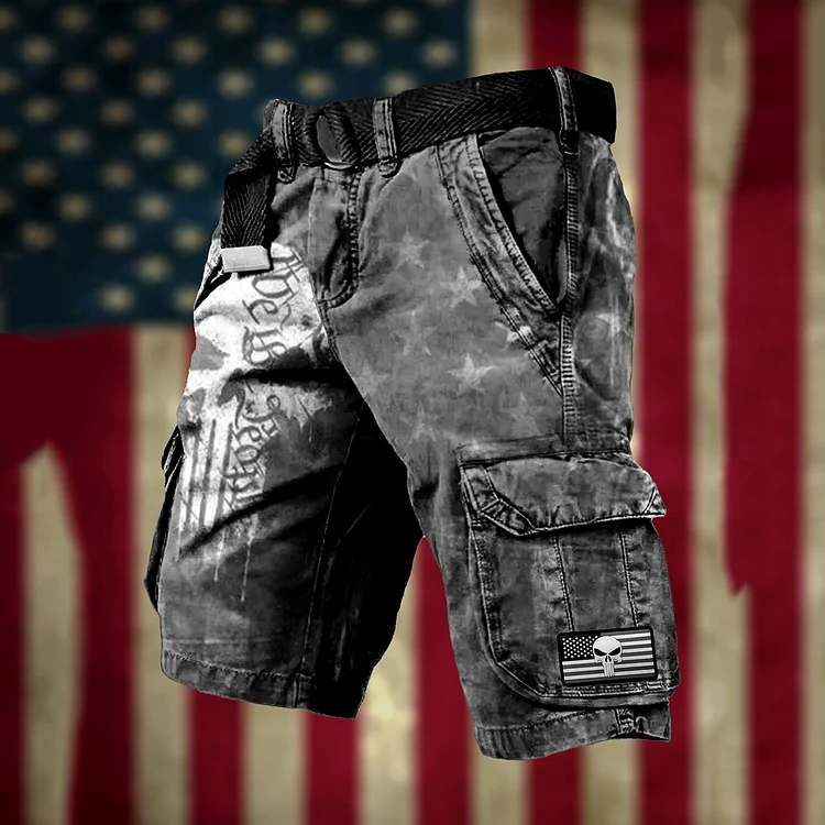 VChics Men's Retro Usa Flag Skull Graphic Design Cargo Shorts