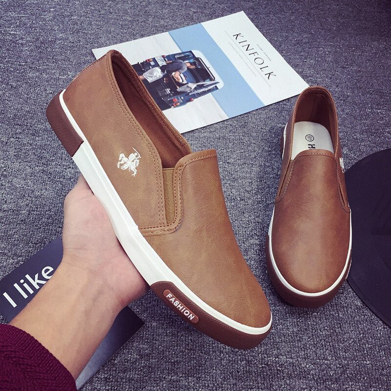 Hot Sale Leather Casual Shoes Men Comfortable Mens Loafers Luxury Flats Sneakers Men Slip on Lazy Driving Men Shoes