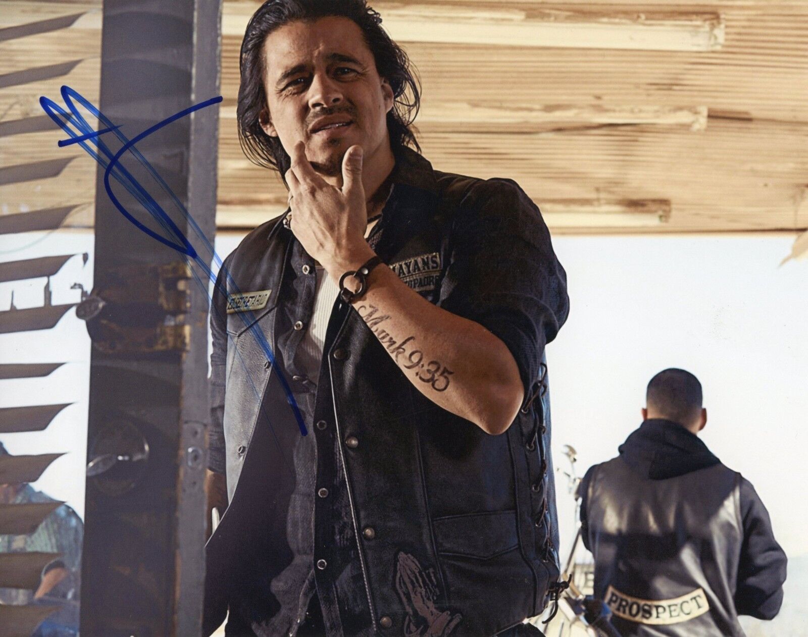 ~~ ANTONIO JARAMILLO Authentic Hand-Signed MAYANS MC - RIZ