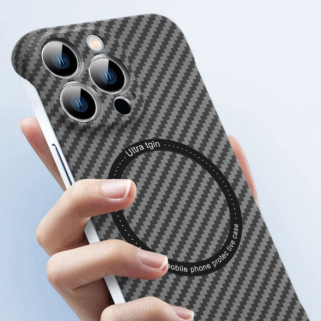 iPhone 14 Carbon Fiber Magnetic Case