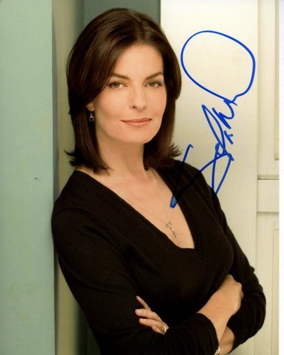 SELA WARD Signed Autographed Photo Poster painting