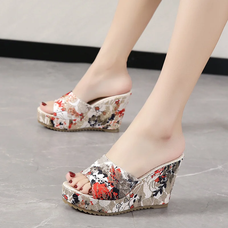 Tanguoant Tanguoant Size Women's Shoes A Word New Round Head Casual Flowers Thick Bottom Fish Mouth Slope Outside Wearing Cool Slippers Female