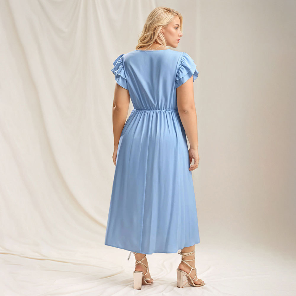 Women's Plus Size Sky Blue Twist Front Midi Dress