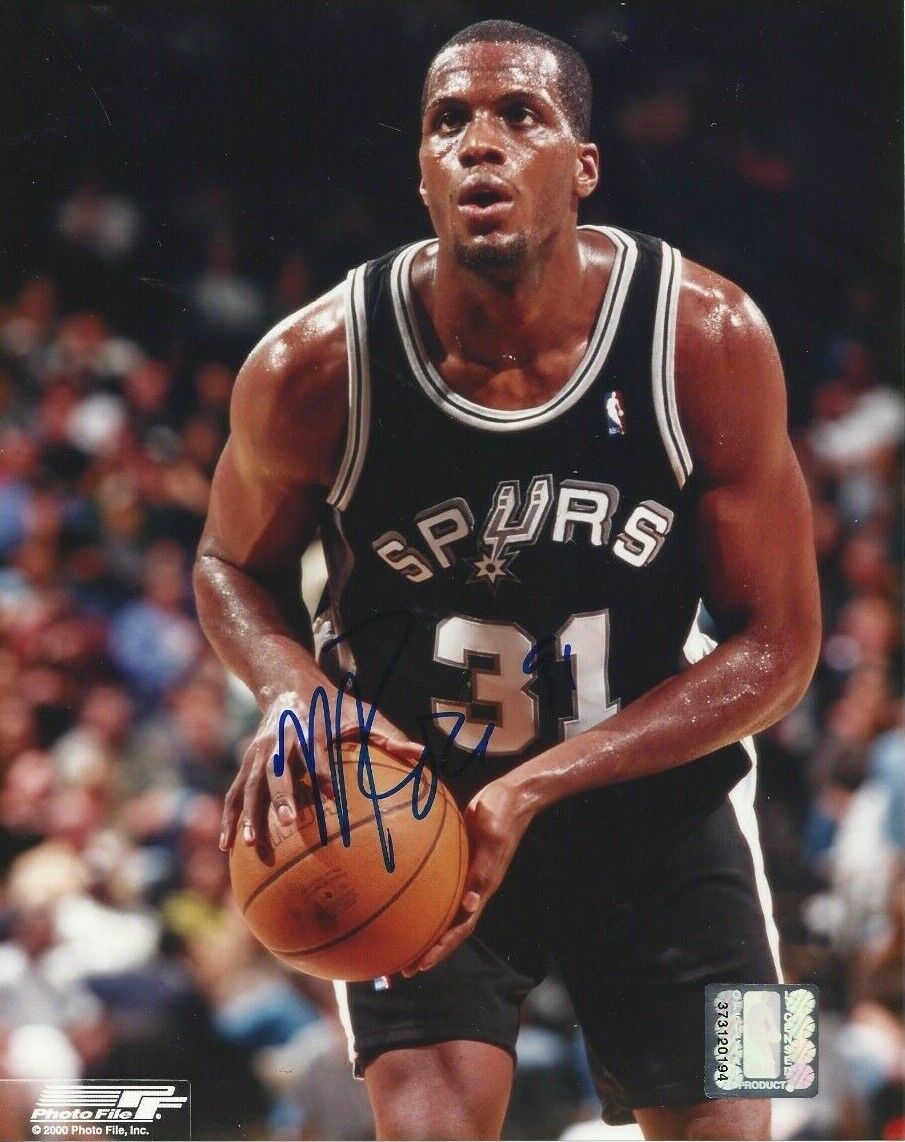 Malik Rose Autographed 8x10 San Antonio SpursRare C240