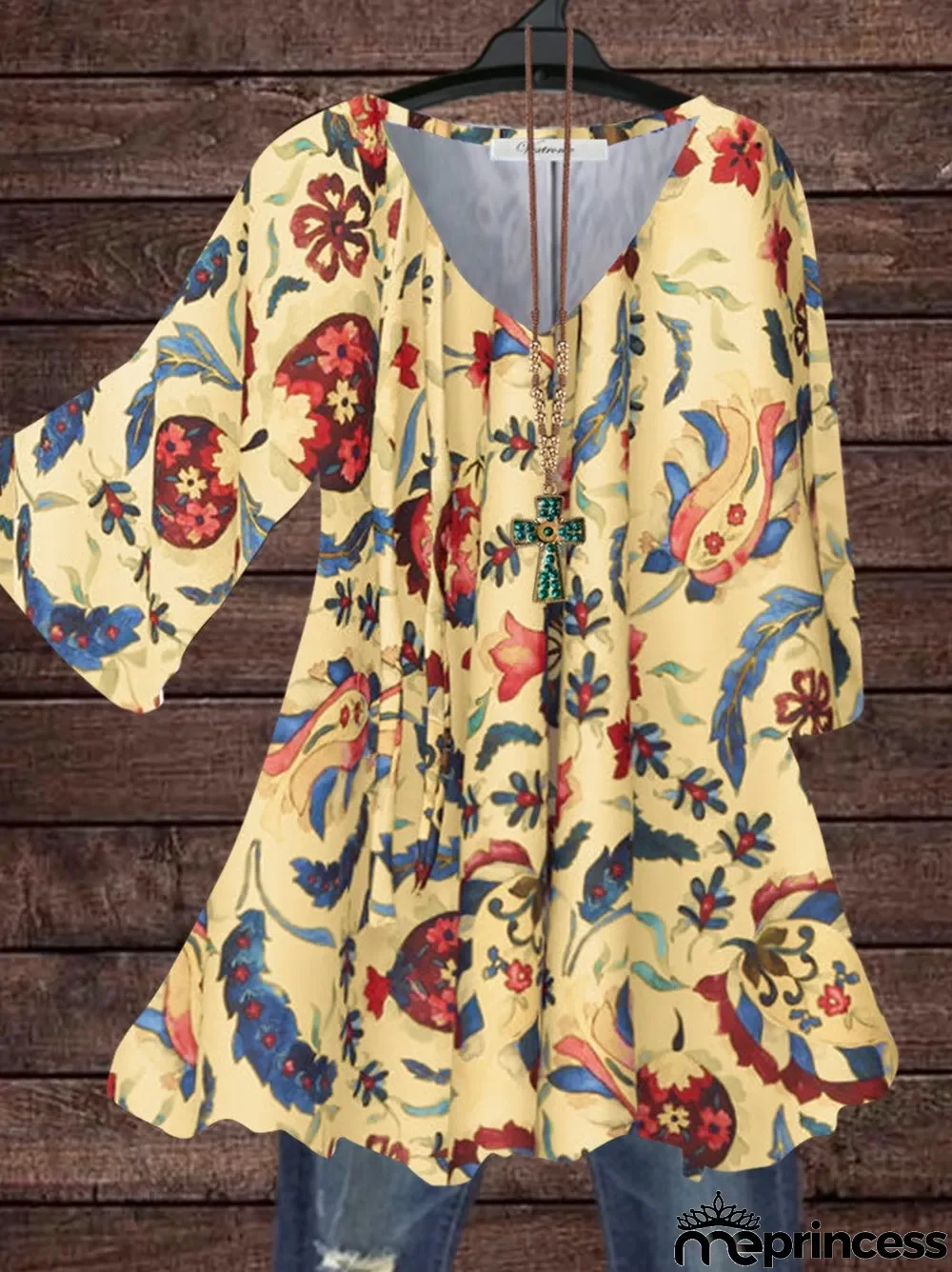 Women 3/4 Sleeve V-neck Floral Printed Graphic Top