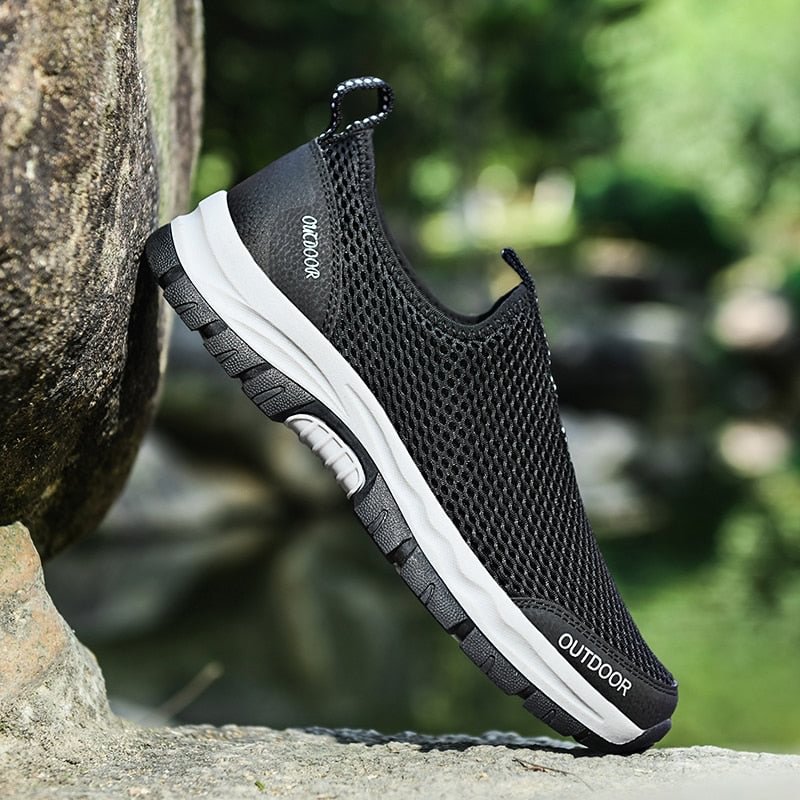 Mesh Men Casual Shoes Summer Outdoor Water Sneakers Men Trainers Non-slip Climbing Hiking Shoes Breathable Men's Treking Shoe