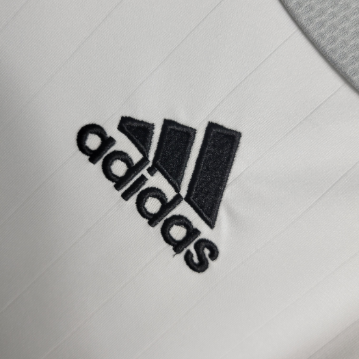Retro 2006-07 Real Madrid Home Football Shirt