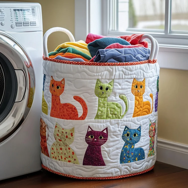 Playful Cat Quilted Laundry Basket GFTONL6243