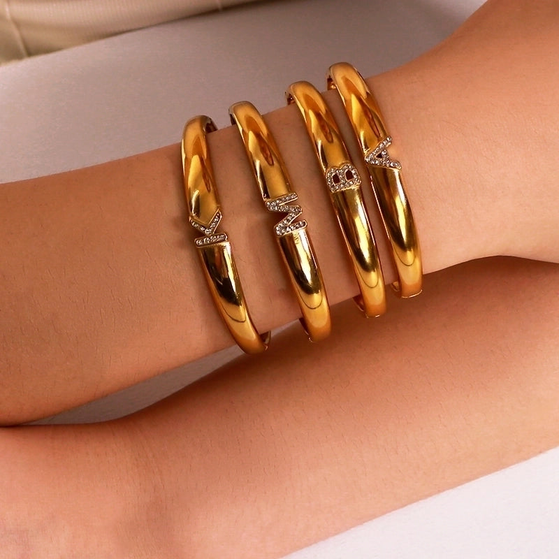 Vintage Style Minimalist Classic Style Letter 304 Stainless Steel 18K Gold Plated Zircon Bangle In Bulk
