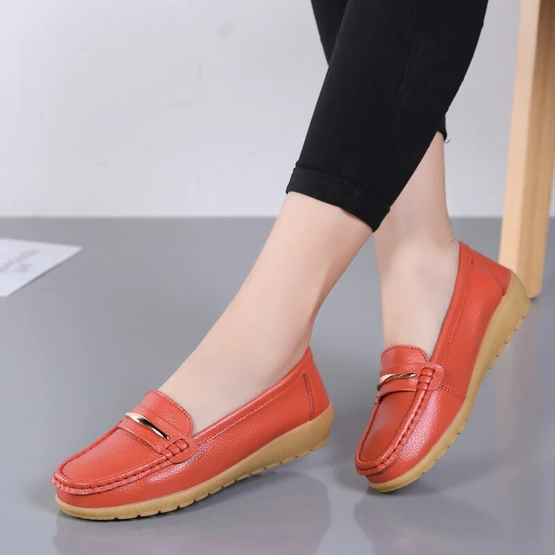 2021 New Genuine Leather Shoes Woman Slip On Women Flats Moccasins Women's Loafers Spring Autumn Mother Shoe Big Size 35-44