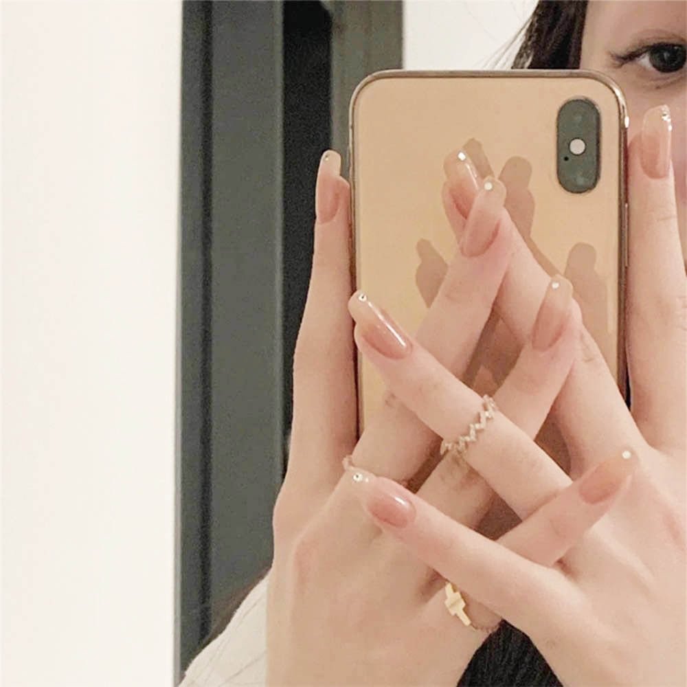 24Pcs/box Full Cover Short round press on nails Pink Dripping Shape Heart Bride nail tips Wearable Fake Nail with Glue for girls