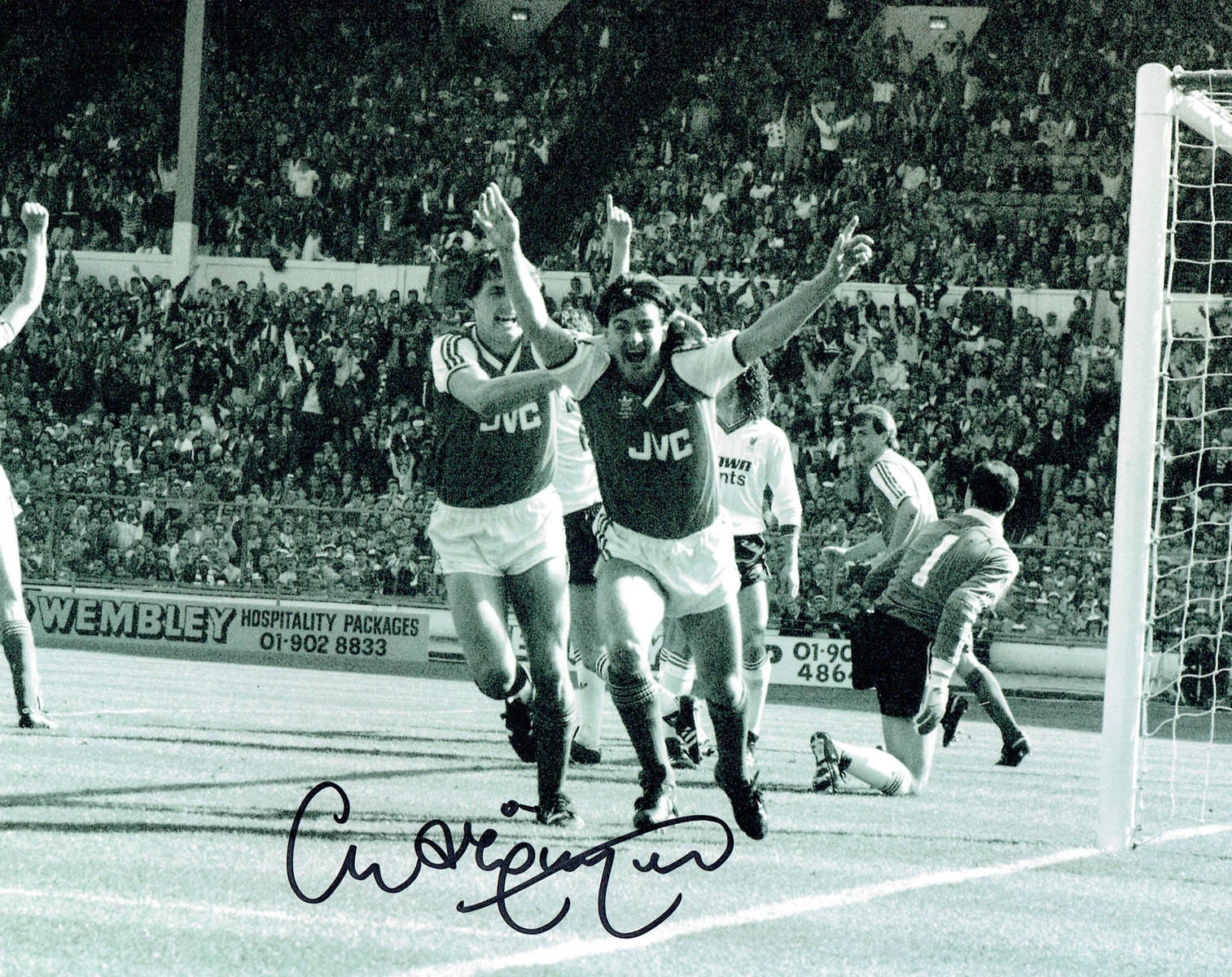 Charlie NICHOLAS Signed Autograph 10x8 Arsenal Action Photo Poster painting B AFTAL RD COA