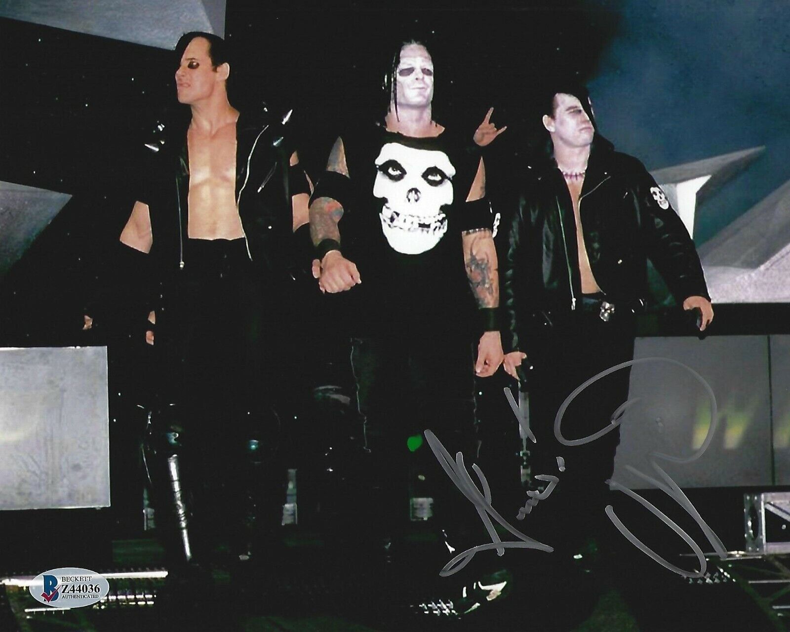 Vampiro Signed 8x10 Photo Poster painting BAS Beckett COA AEW WCW Misfits Band Picture Autograph