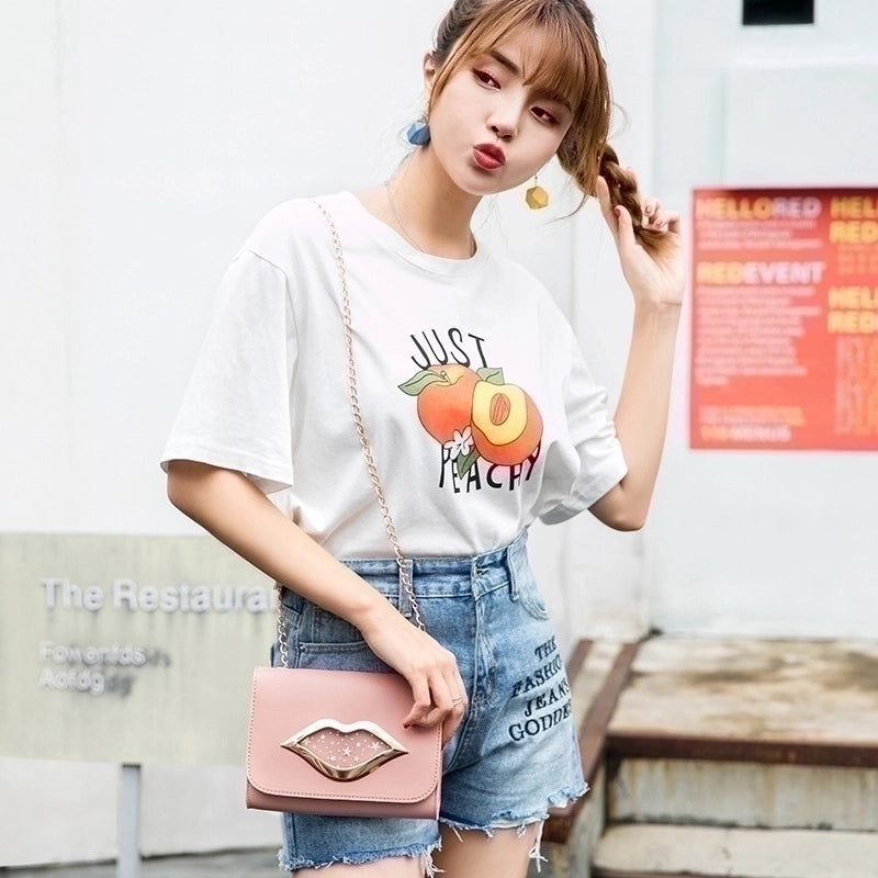 Women’s Small Pu Leather Lips Streetwear Square Magnetic Buckle Shoulder Bag Crossbody Bag Chain Bag