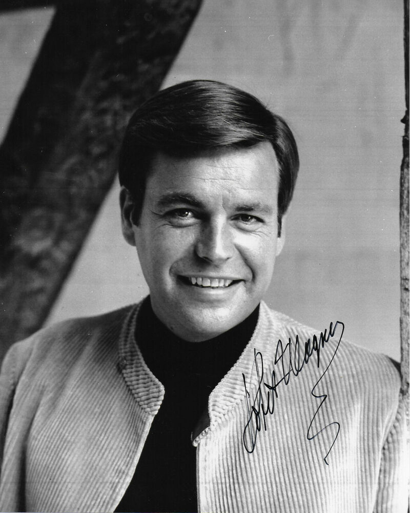 Robert Wagner Original 8X10 Photo Poster painting #4 signed in person at Hollywood Show