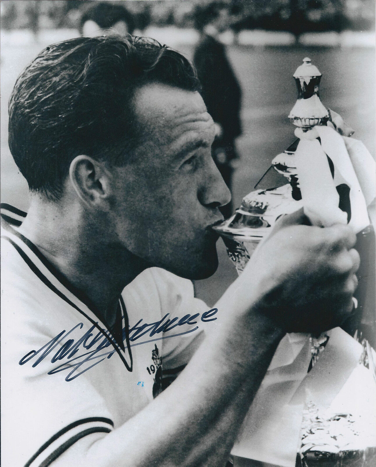 Nat LOFTHOUSE SIGNED Autograph 10x8 Photo Poster painting AFTAL COA Bolton The Lion of Vienna