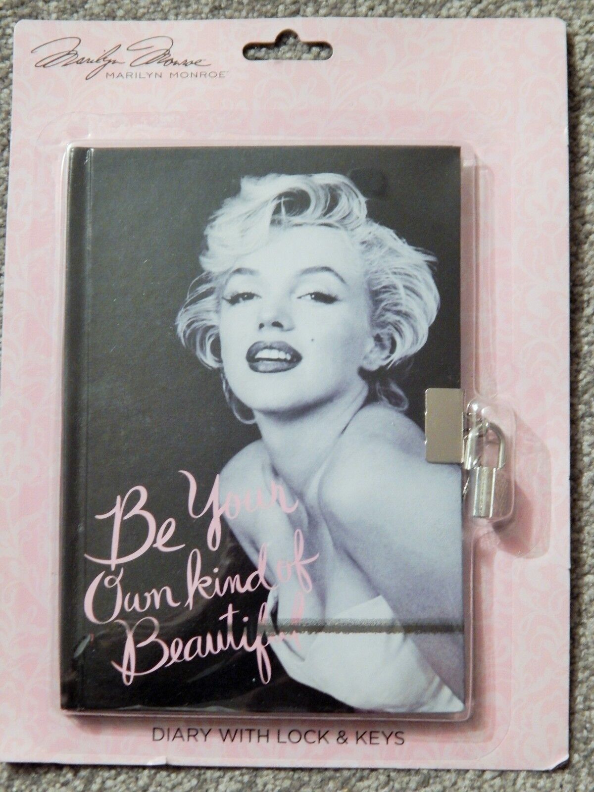 MARILYN MONROE DIARY W/LOCK & KEYS, SEALED NEW, GREAT MM Photo Poster painting COVER, NICE!